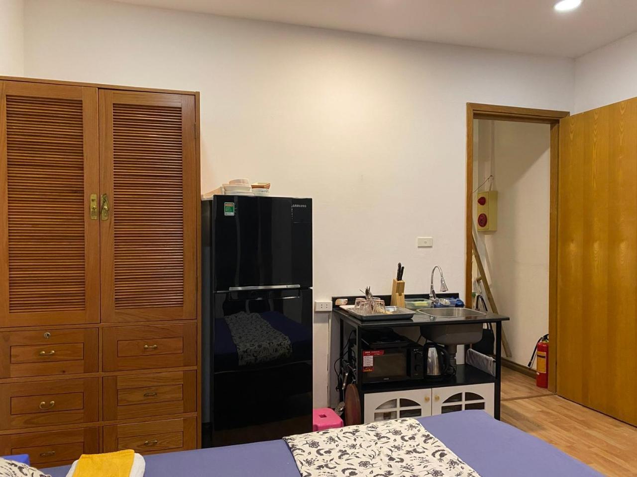 Best Price Ho Guom Apartments For Long Stay ハノイ市 エクステリア 写真